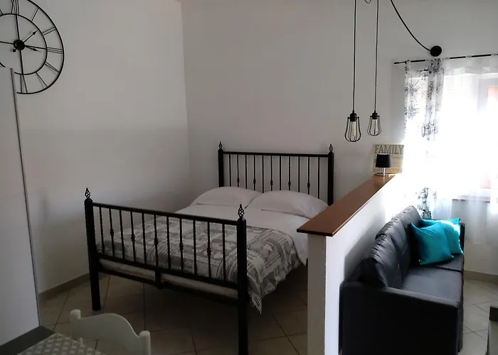 Anica With Parking Appartement