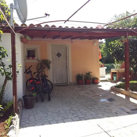 Apartment Anica With Parking Rovinj