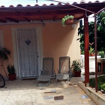Anica Apartment