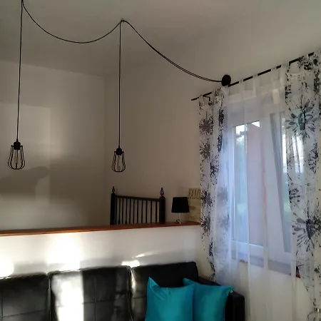 Apartment Anica With Parking
