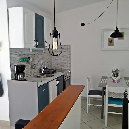 Anica With Parking Apartment *